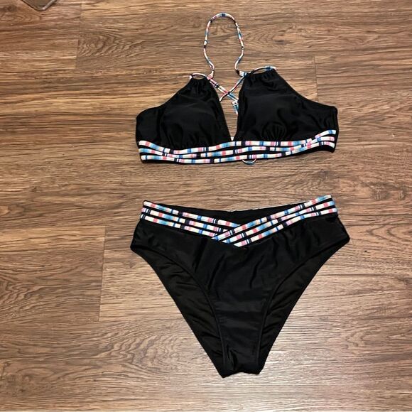 Black and Multicolor Striped Women's Swim Set 2 Piece Halter Neckline Size XL - Picture 4 of 14